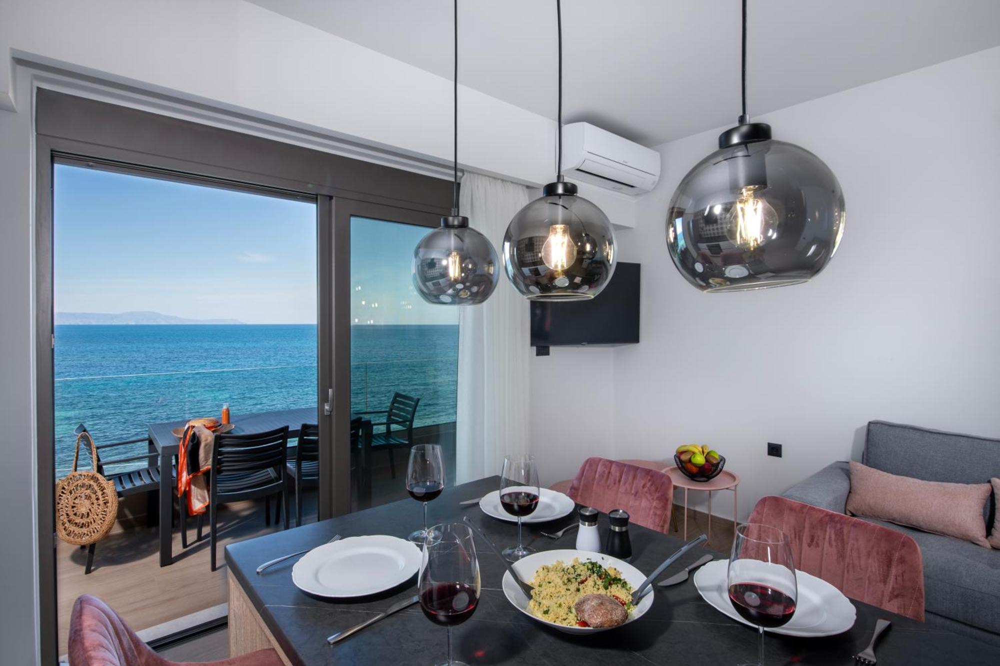 חאניה Alpha Suites מראה חיצוני תמונה
