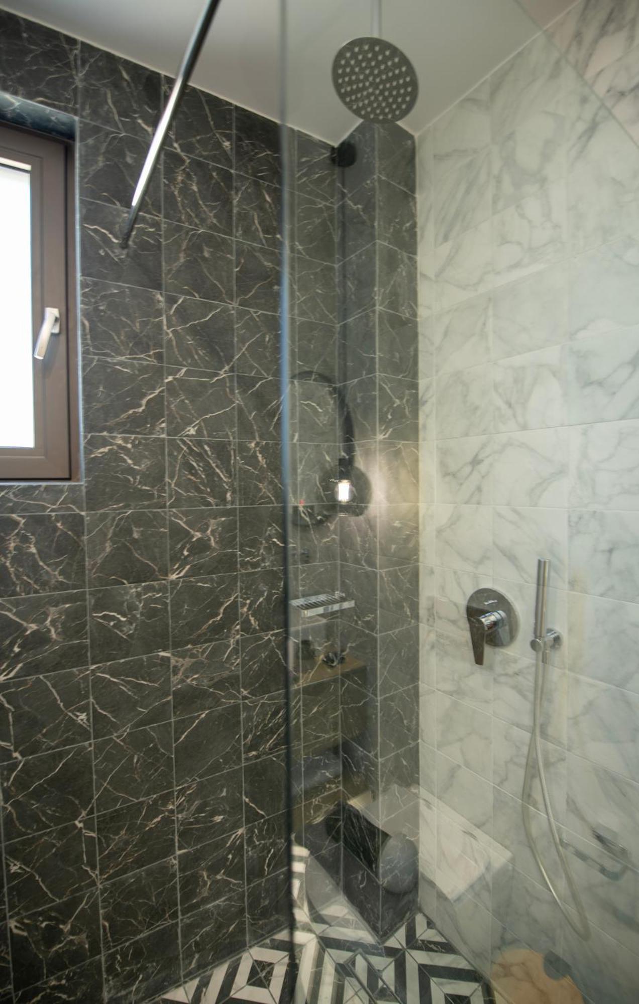 חאניה Alpha Suites מראה חיצוני תמונה